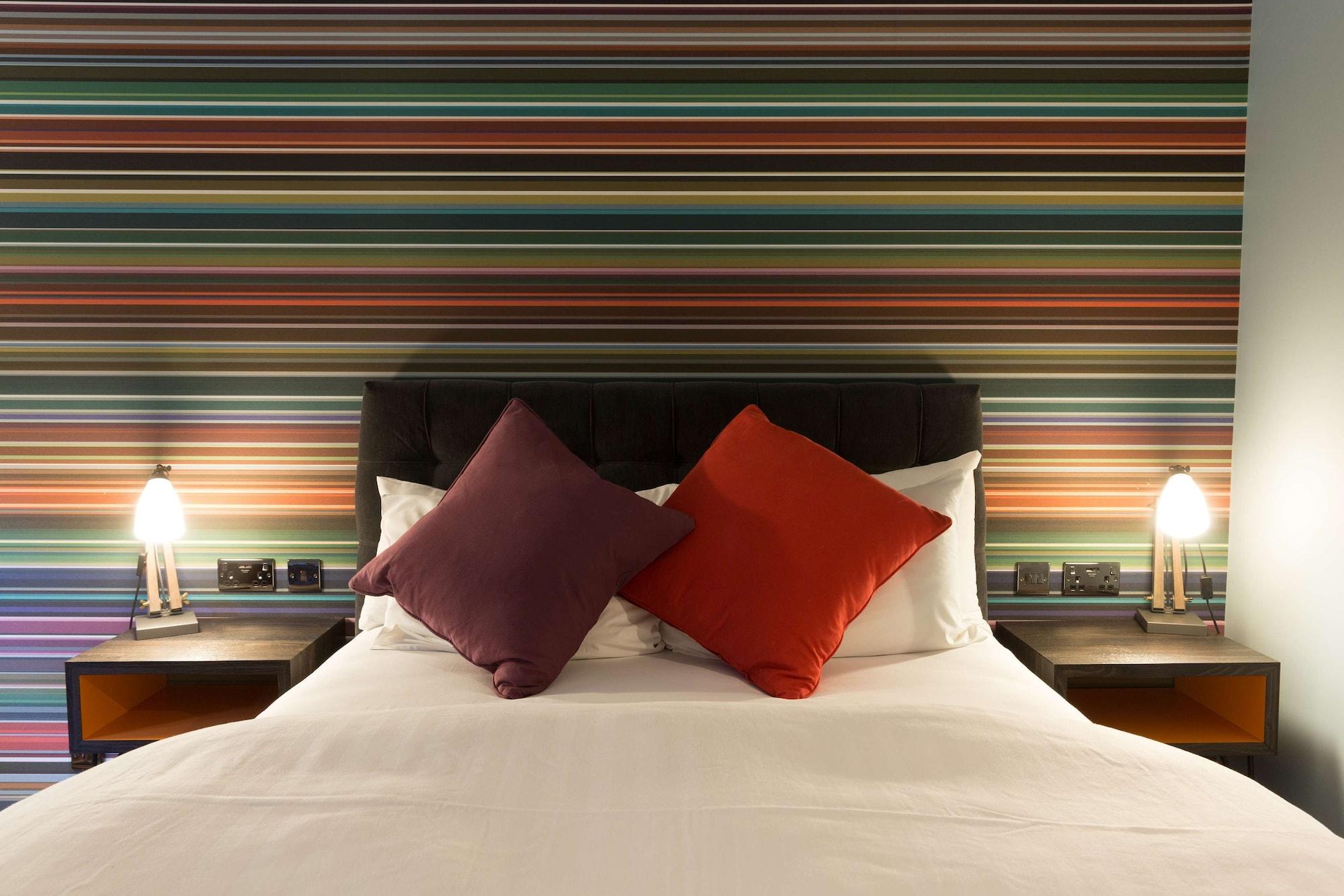 Village Hotel Warrington Zewnętrze zdjęcie